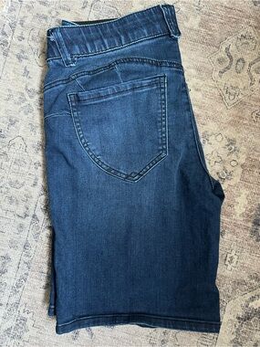 Democracy Dark Blue Cropped Ankle Jeans